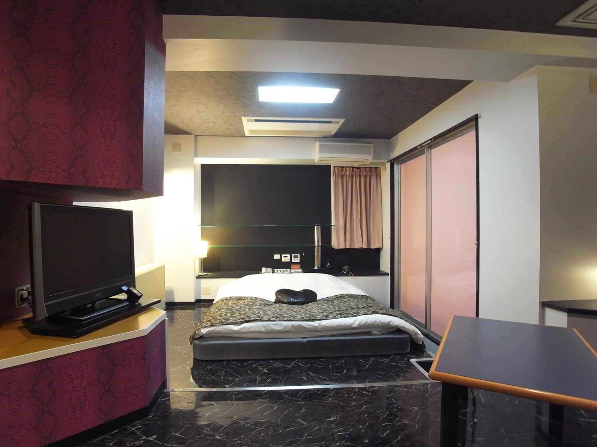ホテル Tiger & Dragon 男塾ホテルグループ (Adults Only) Gifu Exterior foto